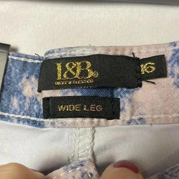 Lucky & Blessed wide leg pants size 16 - Picture 5 of 8